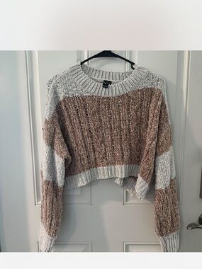 Windsor Two-Tone Cable Knit Cropped Sweater - Gray & Brown